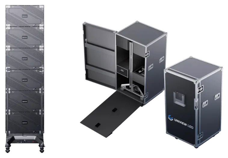 Seis módulos de Led Poster empilhados sobre uma base com rodas e duas flight cases com a marca Uniview LED, uma delas aberta.